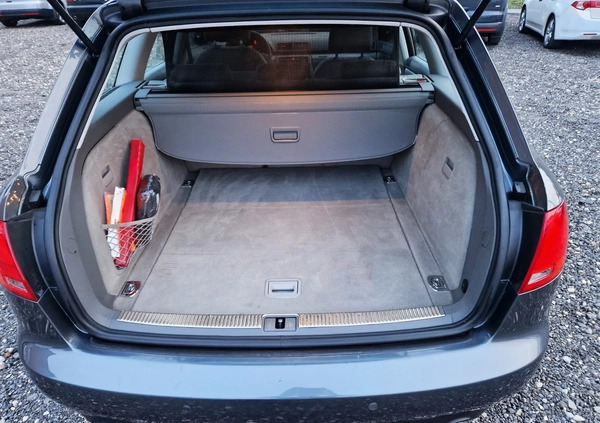 Audi A4 cena 32000 przebieg: 152000, rok produkcji 2006 z Wysoka małe 277